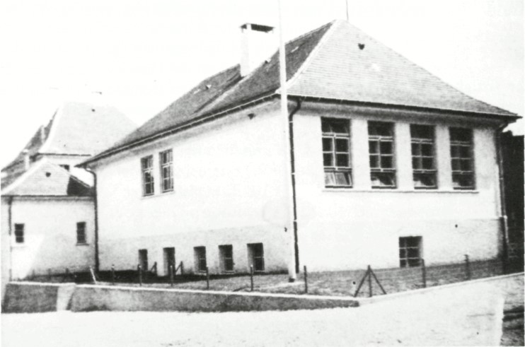 inzigkofen_schulhaus1930.jpg