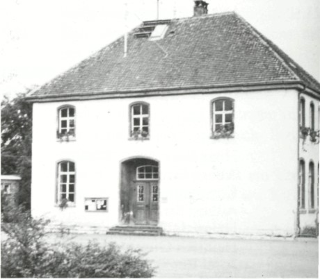 vilsingen_schulhaus1894.jpg